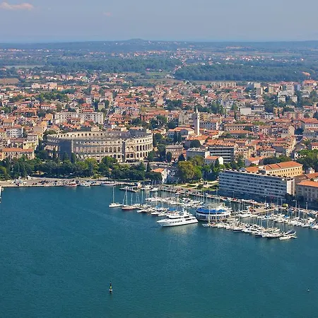 Amfora Deluxe Apartman