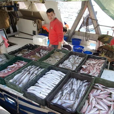 Amfora Deluxe Apartman Póla