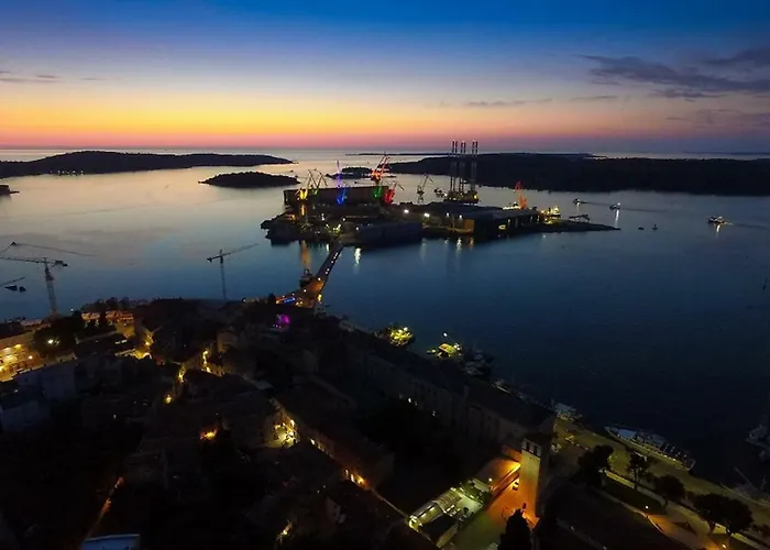 Amfora Deluxe Apartman Pula