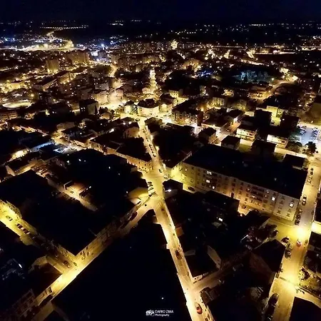 아파트 Amfora Deluxe 풀라