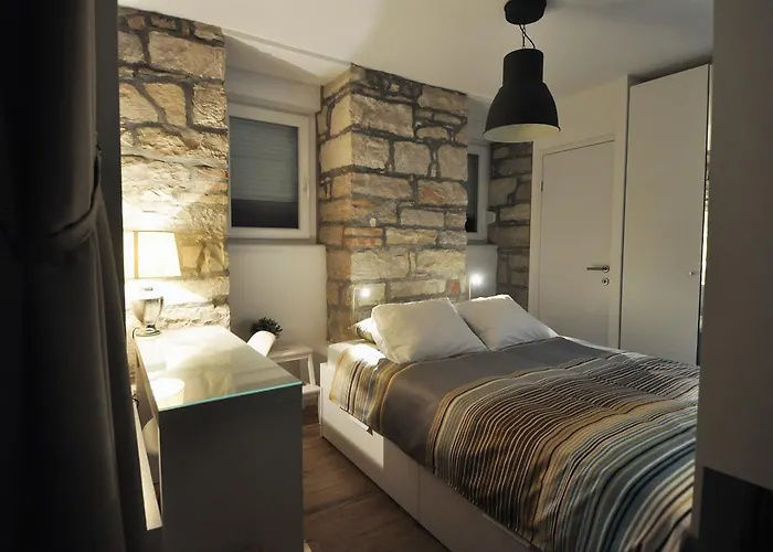 Amfora Deluxe Apartamento *